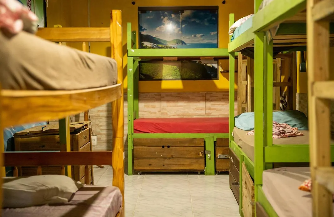 Guarda Encantada Surf Hostel-1